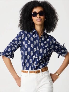 J. Crew Navy Button-Down Cotton Poplin Shirt Signature Fit Botanical Print